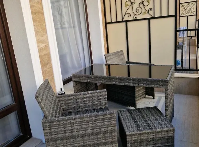 Апартамент Polarstar 2-zimmer Свети Влас